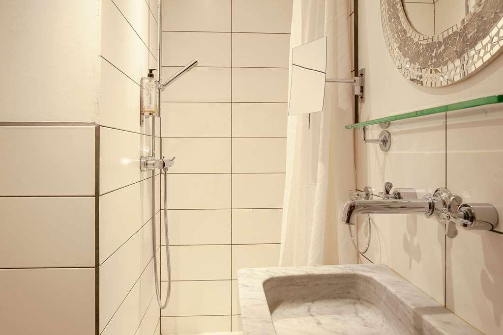 Le Cise, The Originals Relais Hotel Ault Amenities photo